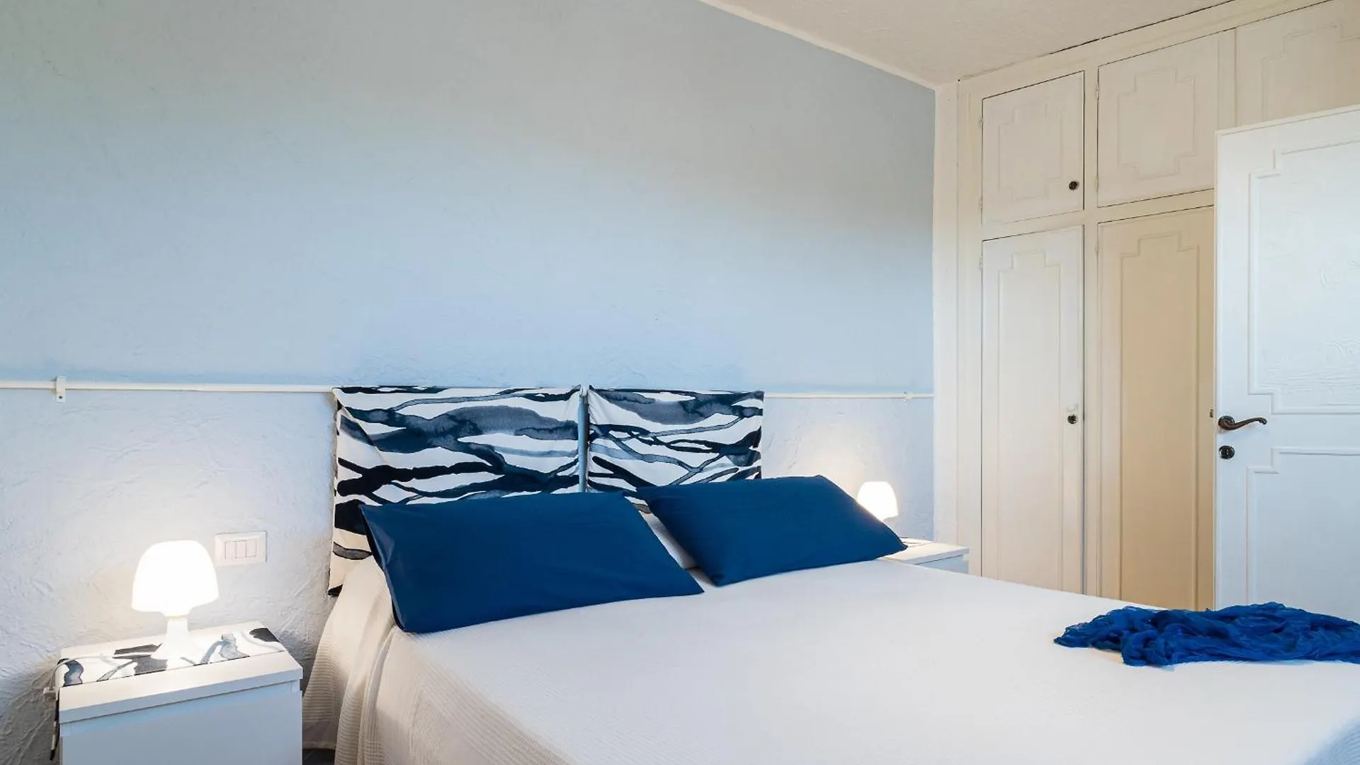 Prázdninový dům La Rotonda Cottages - Klodge Cala Bitta Itálie